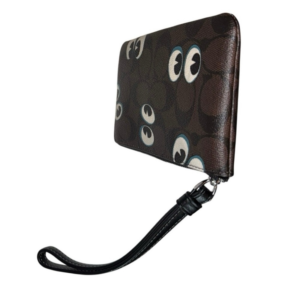 COACH Corner Zip Halloween Eyes Wristlet New with Tag MSRP $88 SOO very rare